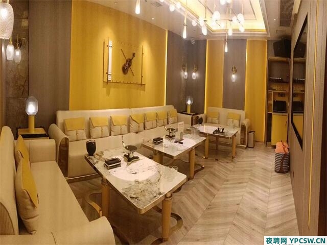 夜总会招聘,襄樊最很火夜场急招女模特,高薪等你来！