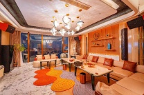 武汉三镇KTV诚聘服务员，日结绿色场