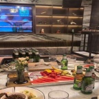 霓虹跃动·京城夜未眠｜高薪诚邀气质出众的你